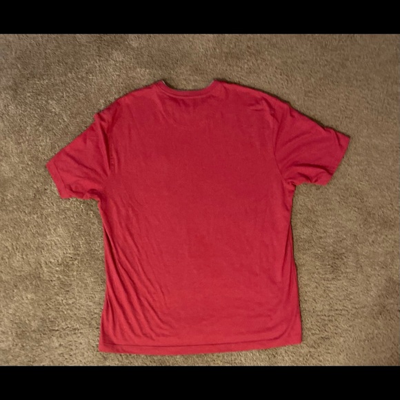 IZOD Saltwater Pocket T-shirt - Picture 3 of 5